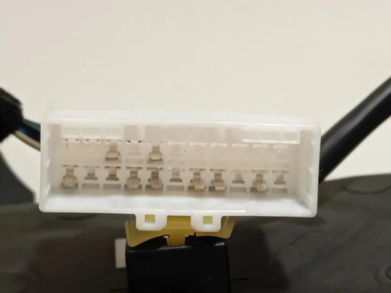 Console Centrale 84630-3UBA0 Kia Sportage III 2010