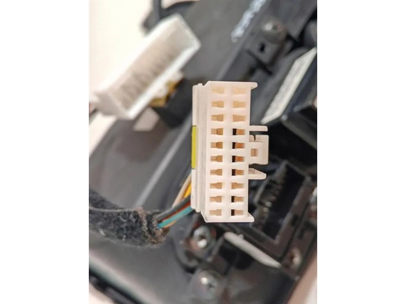 Console Centrale 84630-3UBA0 Kia Sportage III 2010