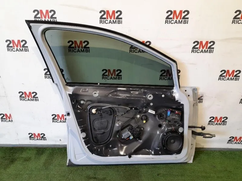 Porta ANT SX NUDA 5G4831055AS Volkswagen GOLF VII 2017