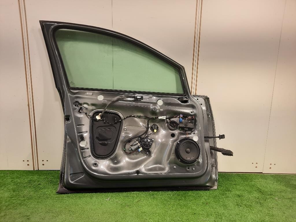 Porta ANT SX 5G4833055AB Volkswagen GOLF VII 2017