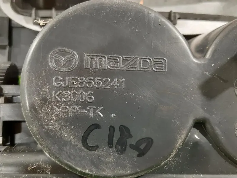 Console Centrale GJE855241TAZZA ASSETTO CONSOLLE CENTRALE Mazda 6 III 2013