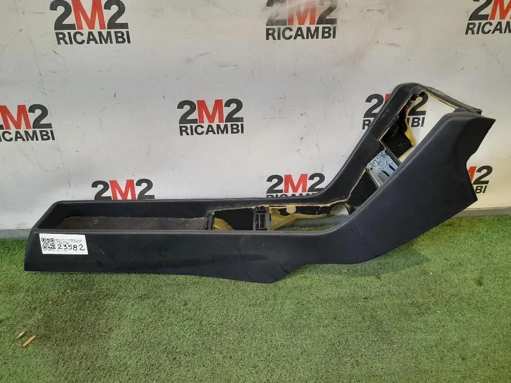 Console Centrale TUNNEL Mercedes Classe E W124 1985