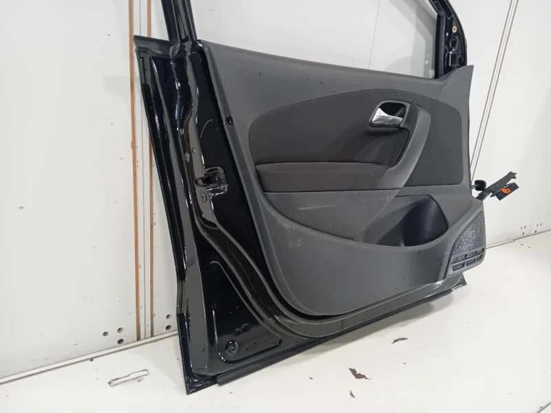 Porta ANT SX 6R4831055J Volkswagen POLO VI 2009