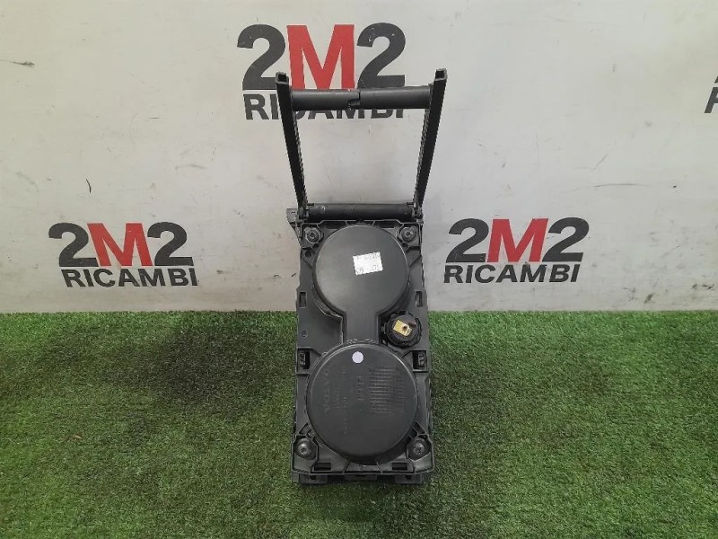 Console Centrale 31389451 TUNNEL Volvo V40 II 2012