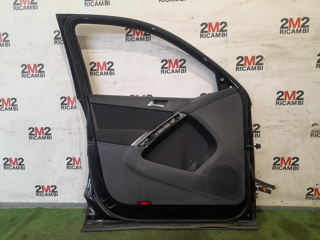 Porta ANT SX 5N0831055B Volkswagen Tiguan I 2008
