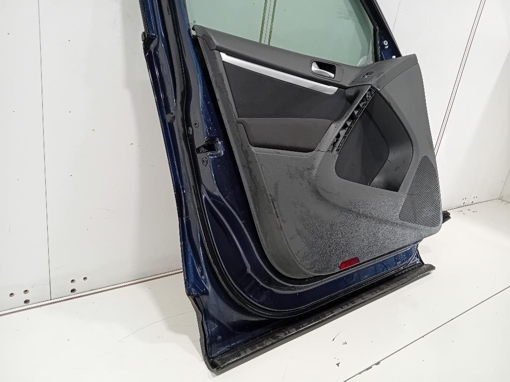 Porta ANT SX 5N0831055B Volkswagen Tiguan I 2011