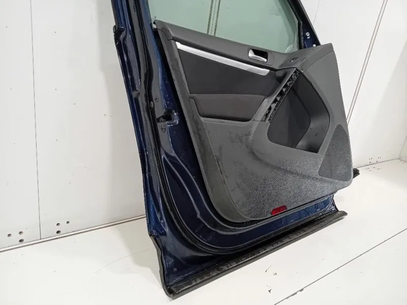 Porta ANT SX 5N0831055B Volkswagen Tiguan I 2011