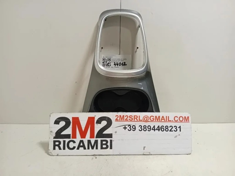 Console Centrale Inferiore 58804-0D221 Toyota Yaris IV 2017
