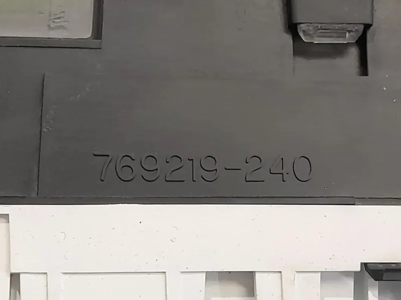 Contachilometri 769219-240 Mitsubishi Pajero III 2000