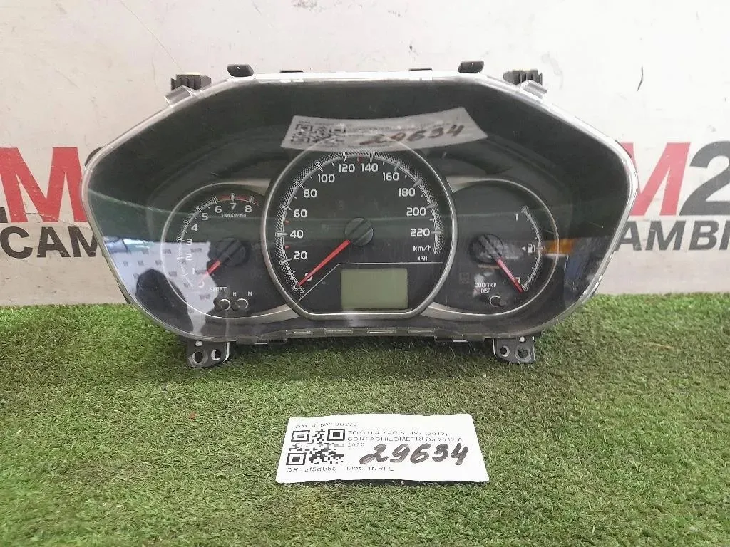 Contachilometri 83800-0U270 Toyota Yaris IV 2012