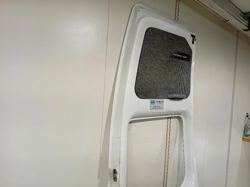 Porta DI Carico POST DX PORTA DI CARICO POST DX Ford Transit IV 2000