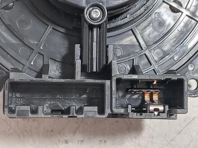 Contatto Airbag Guidatore 25849366 Chevrolet Orlando 2011