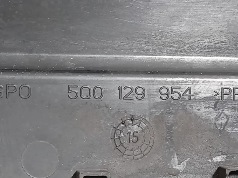 Convogliatore ARIA Radiatore SUP 5Q0 129 954 Audi A3 8VA Sportback 2012