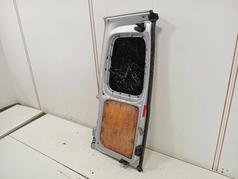 Porta DI Carico POST DX 2K0827092G Volkswagen Caddy III 2004