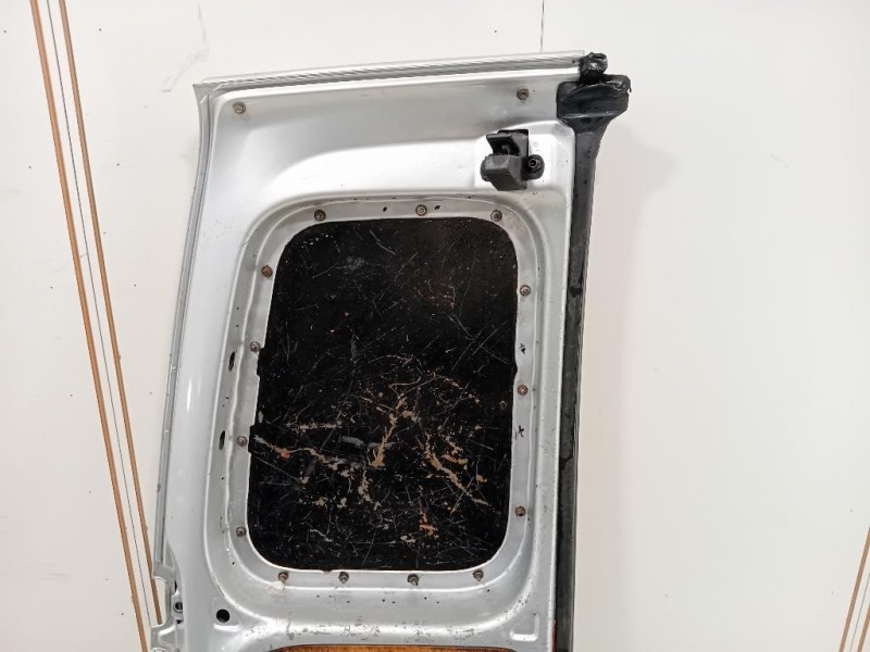 Porta DI Carico POST DX 2K0827092G Volkswagen Caddy III 2004