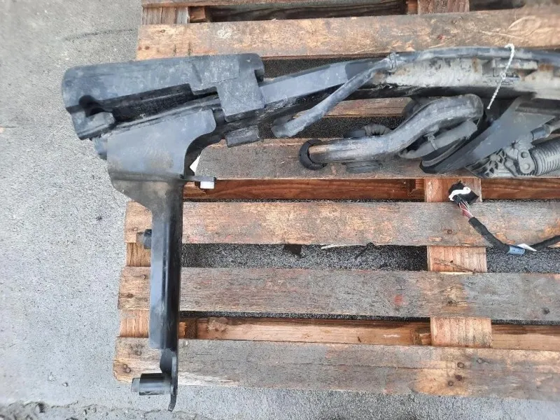 Coperchio Centrale Gancio Traino Paraurti POST 8W0092157 GANCIO TRAINO POSTERIORE COMPLETO Audi A4 8W5 Avant 2015