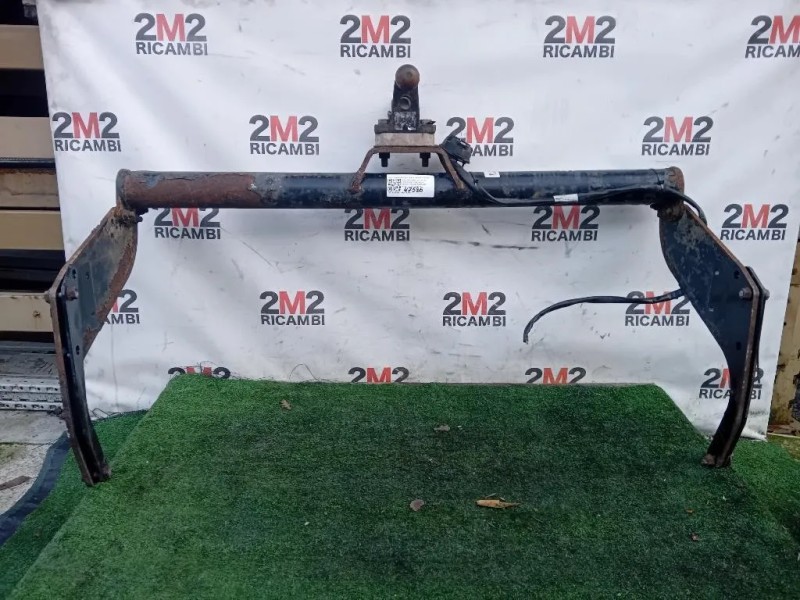 Coperchio Centrale Gancio Traino Paraurti POST COPERCHIO CENTRALE GANCIO TRAINO PARAURTI POST Ford Ranger IV 2012