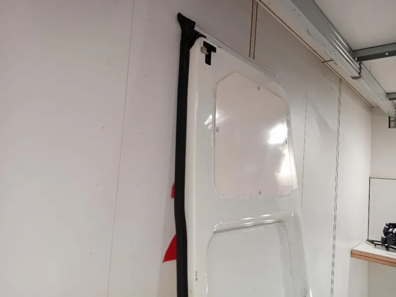 Porta DI Carico POST SX PORTA DI CARICO POST SX Ford Transit IV 2000