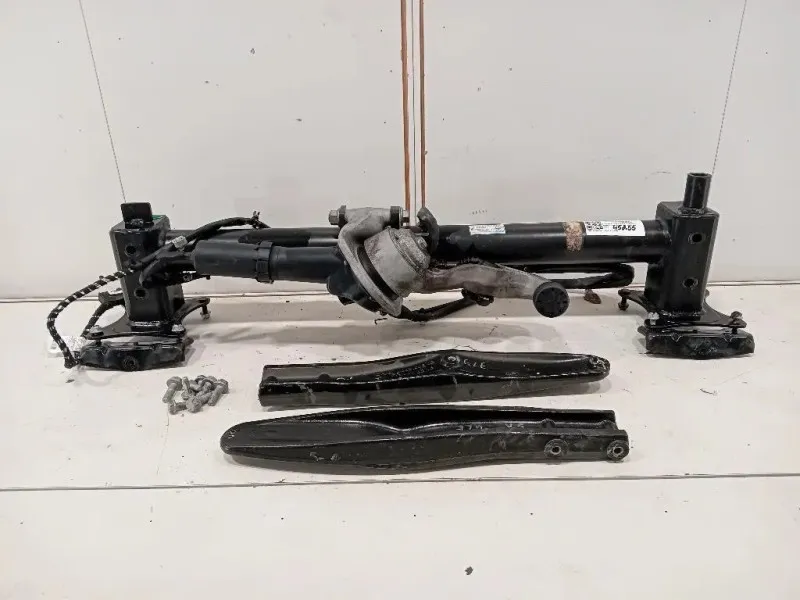 Coperchio Centrale Gancio Traino Paraurti POST A1663100837 Mercedes Classe GLE W166 2015