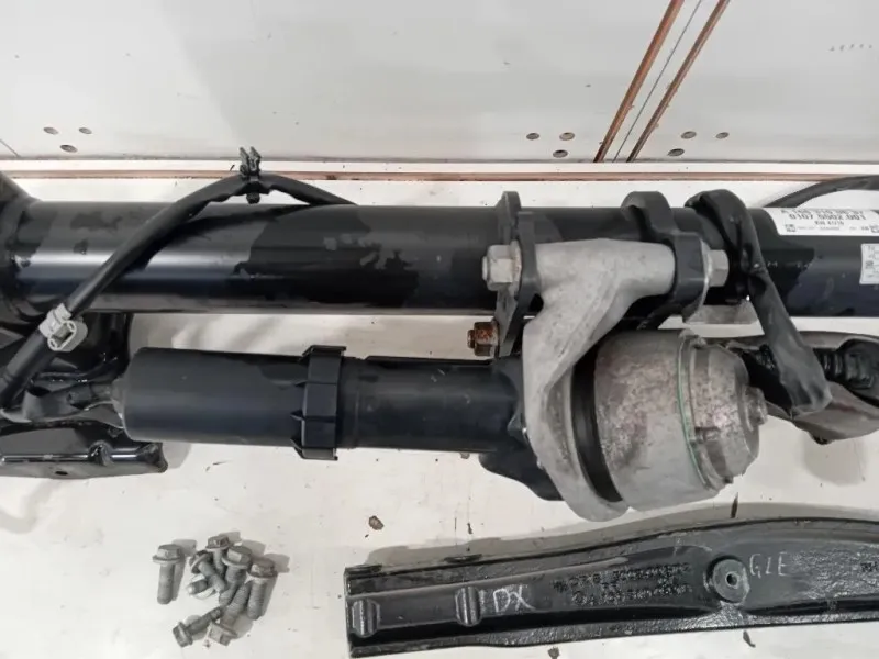 Coperchio Centrale Gancio Traino Paraurti POST A1663100837 Mercedes Classe GLE W166 2015