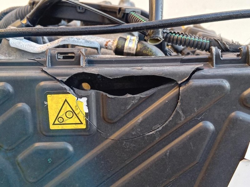 Coperchio Centrale Gancio Traino Paraurti POST NP300 Nissan Navara 2010