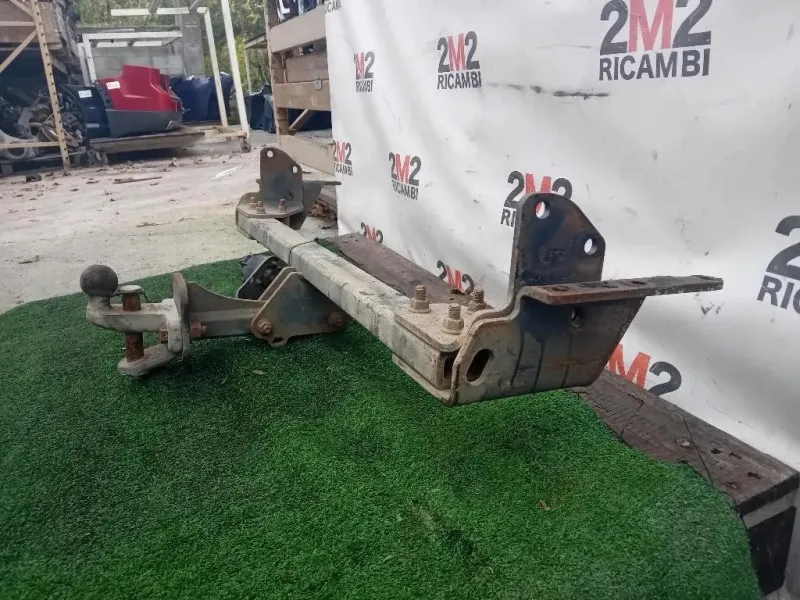 Coperchio Centrale Gancio Traino Paraurti POST NP300 Nissan Navara 2010