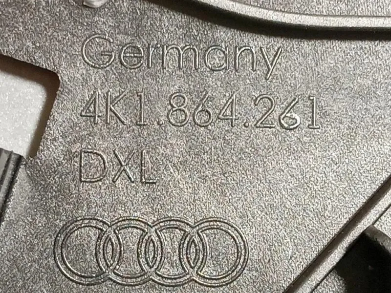 Coperchio Console Centrale POST INF 4K1 864 261 Audi A6 4GD Avant 2016