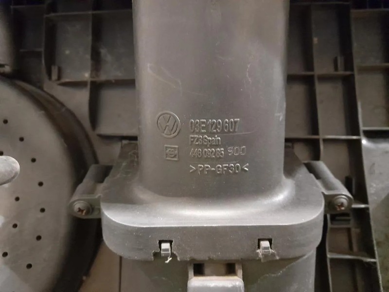 Coperchio Insonorizzante Motore 03E129607 Volkswagen POLO IV 2002