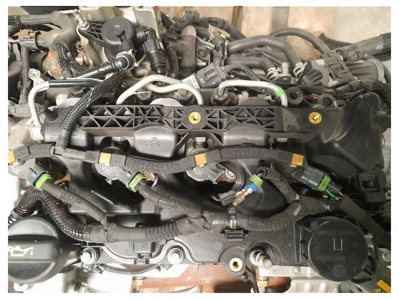 Motore Completo YH01 DV5RD 102 CV 75 KW Peugeot 308 II 2017