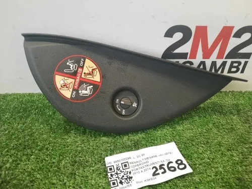 Coperchio Portastrumenti SX 689210029R Renault Mégane III 2012