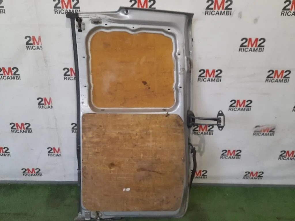 Porta DI Carico POST SX A6397400002 Mercedes VITO W639 2004