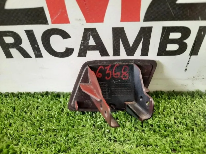 Coperchio Spruzzatore Lavafari ANT DX 51117253318 F21 F22 DX Bmw Serie 1 F20 Berlina 2015