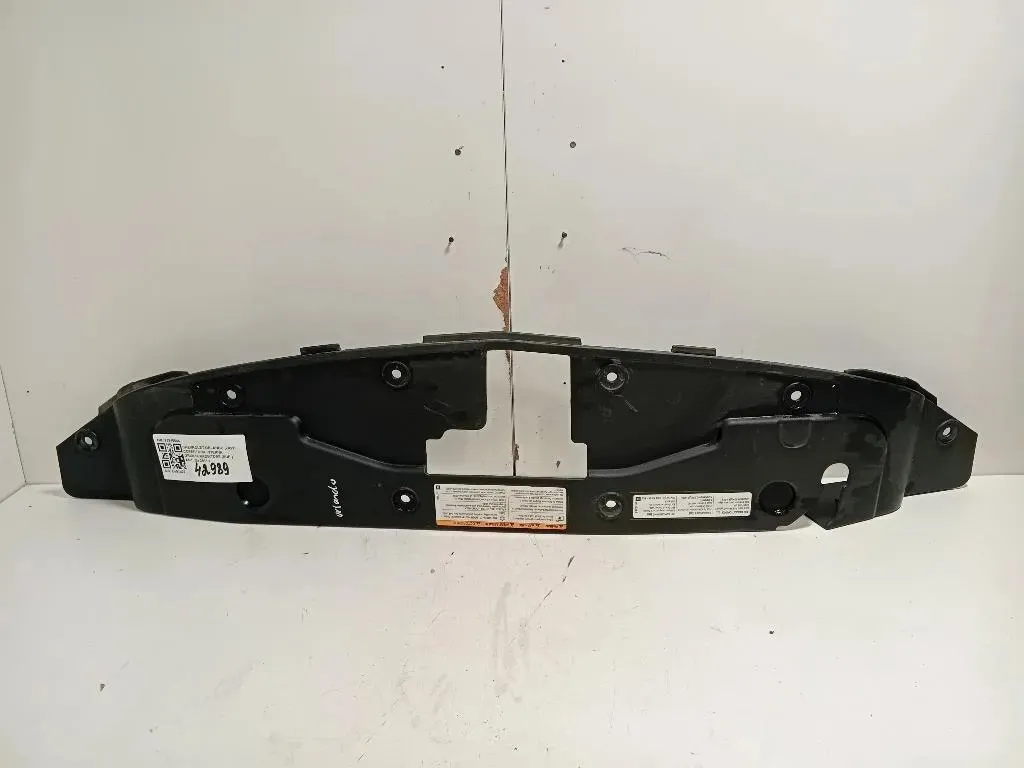 Copertura Interna Griglia Radiatore SUP ANT 96945644 Chevrolet Orlando 2011