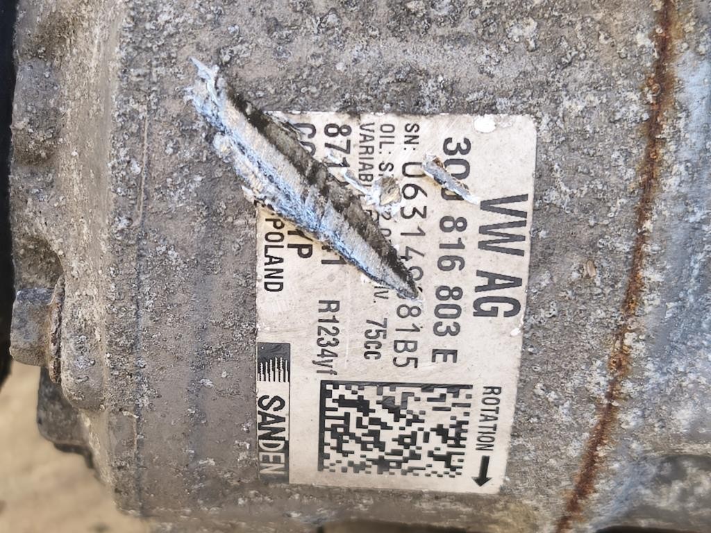 Copertura Interna Griglia Radiatore SUP ANT 9676038577 Citroen C4 Grand Picasso II 2013