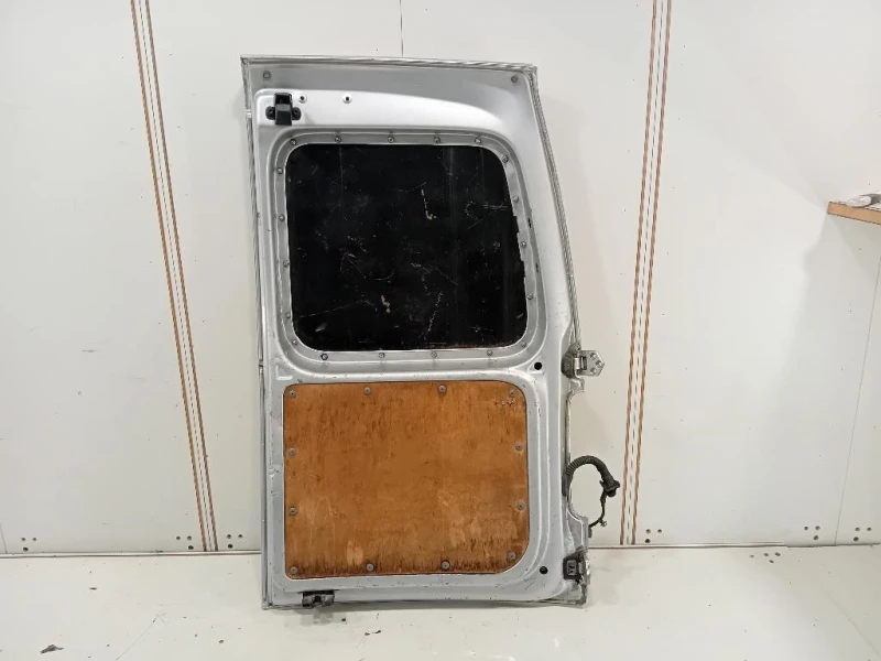 Porta DI Carico POST SX 2K0827091J Volkswagen Caddy III 2004