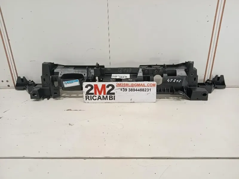 Copertura Interna Griglia Radiatore SUP ANT J7BB 16E146 CC Ford KA+ 2016