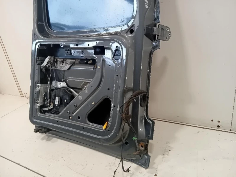 Porta DI Carico POST SX 2K0827091H Volkswagen Caddy IV 2011