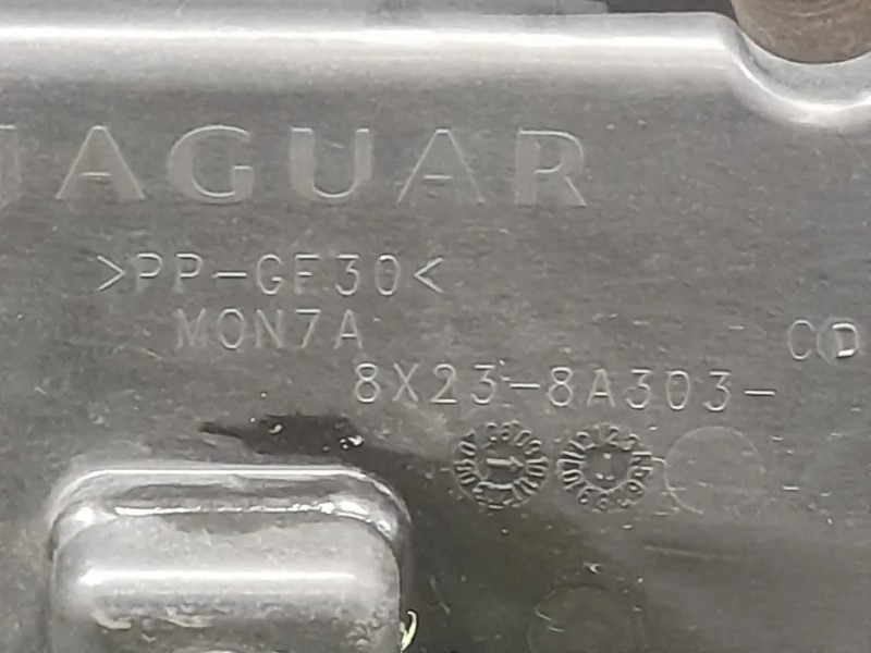 Copertura Interna Griglia Radiatore SUP ANT 8X23-8A303-AD Jaguar XF I 2008