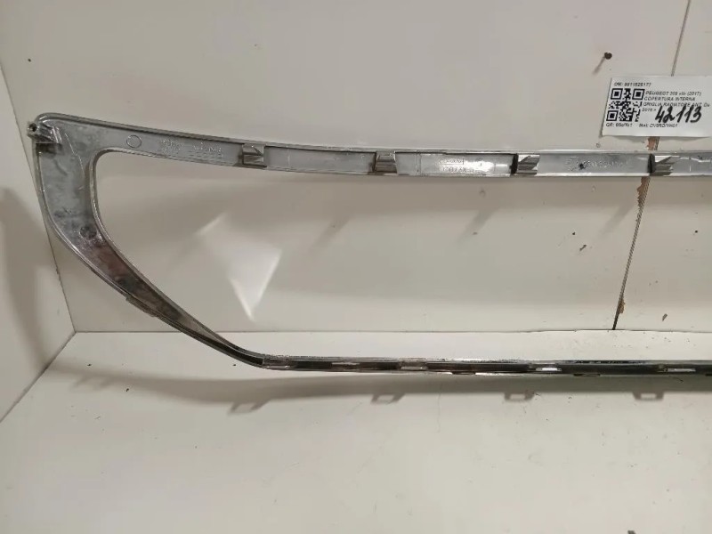 Copertura Interna Griglia Radiatore ANT 9811825177 Peugeot 308 II 2017