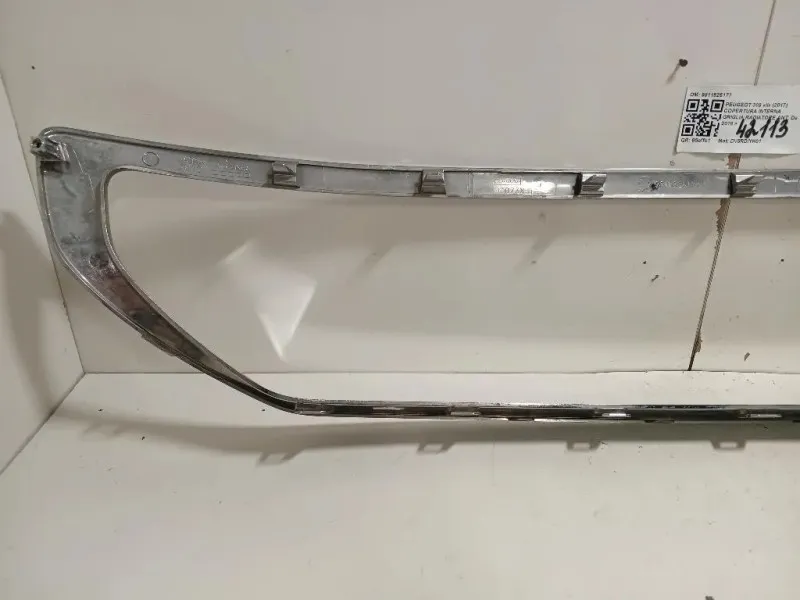 Copertura Interna Griglia Radiatore ANT 9811825177 Peugeot 308 II 2017