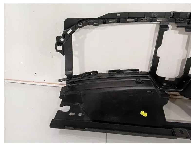 Copertura Interna Griglia Radiatore ANT 620363874R Renault Austral 2022