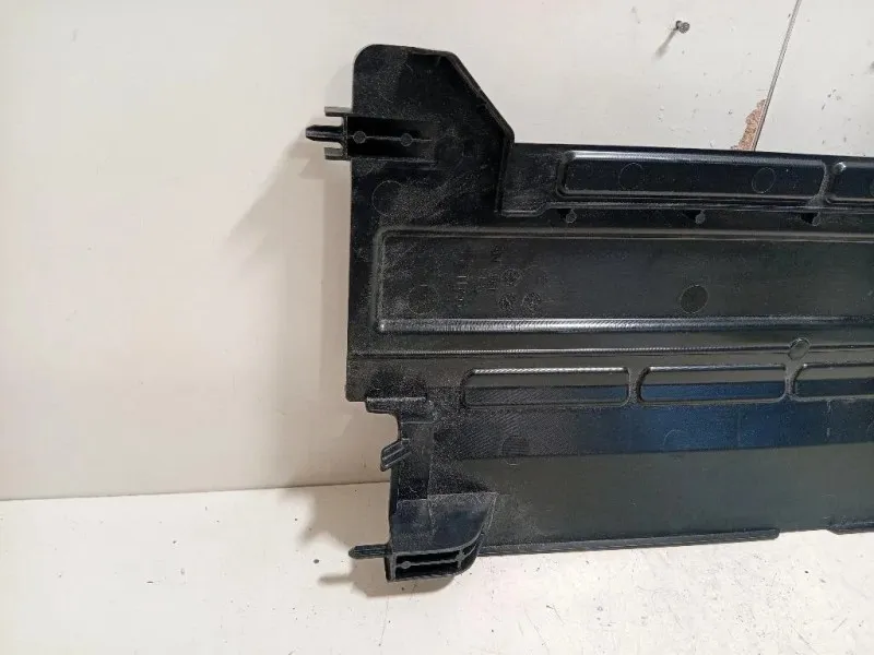 Copertura Interna Griglia Radiatore ANT 88891-0D190 Toyota Yaris IV 2014