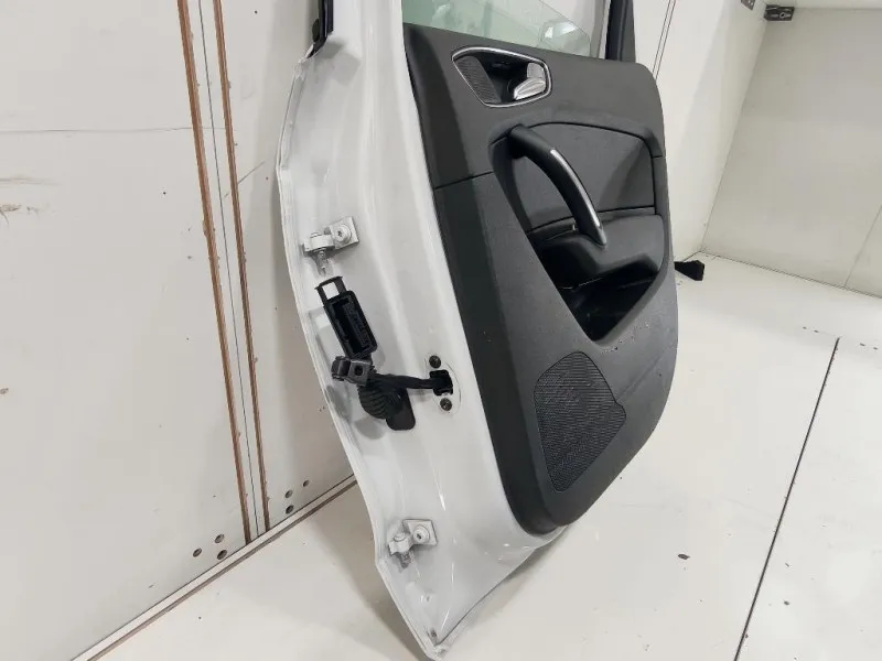 Porta POST DX 8X4833052B Audi A1 8XA Sportback 2012