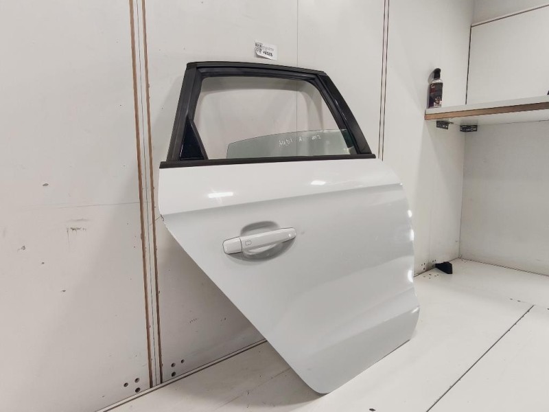 Porta POST DX 8X4833052B Audi A1 8XA Sportback 2012