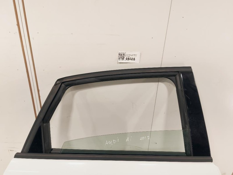 Porta POST DX 8X4833052B Audi A1 8XA Sportback 2012