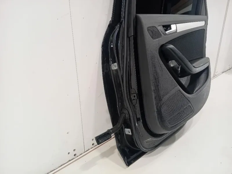 Porta POST DX 8K5833052C Audi A4 8K2 2008