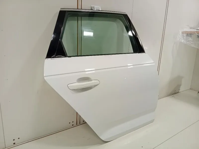 Porta POST DX 8W9833052B Audi A4 8W5 Avant 2015