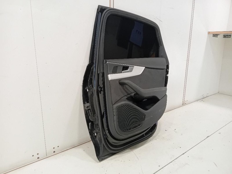 Porta POST DX 8W9833052B Audi A4 8W5 Avant 2015