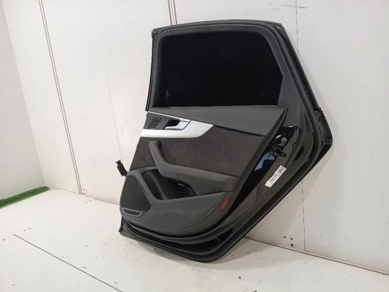 Porta POST DX 8W9833052B Audi A4 8W5 Avant 2015