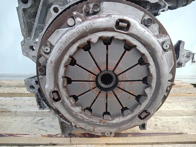 Motore Completo 1NRFE 1NR FE 99 CV 73 KW Toyota Yaris IV 2012